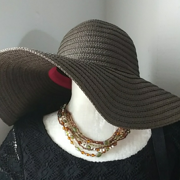 GAP Accessories - 🎈FREE🎈NWOT Gap Floppy Straw Hat